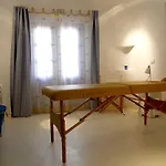 Apokryfo Traditional 4* لوفو