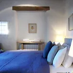 Apokryfo Traditional 4*