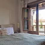 Guest house Apokryfo Traditional 4*