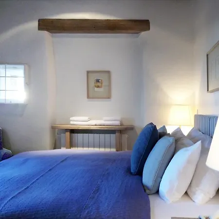 Apokryfo Traditional 4*