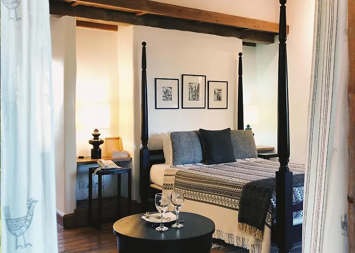 Apokryfo Traditional Lofou