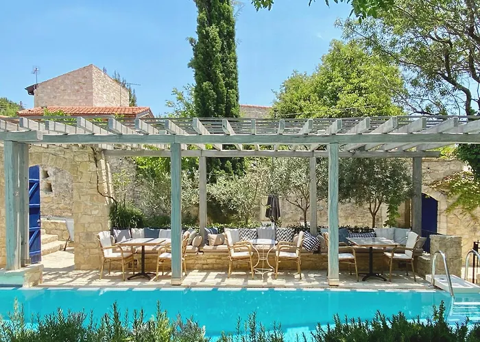 Apokryfo Traditional Penzion 4*