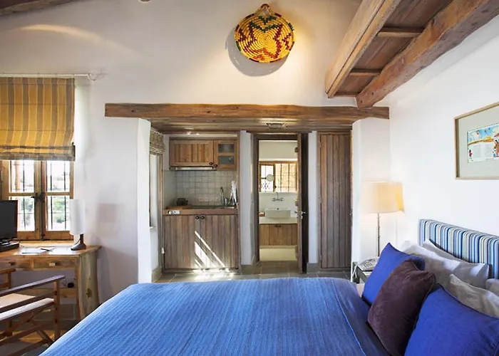 Apokryfo Traditional 4*