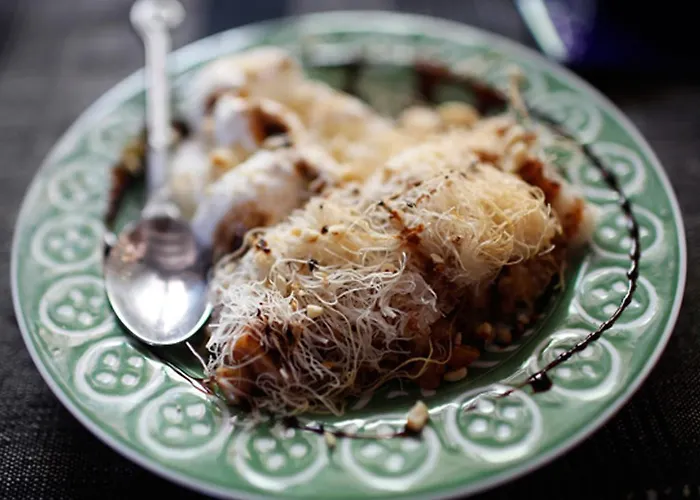 Apokryfo Traditional Lofou